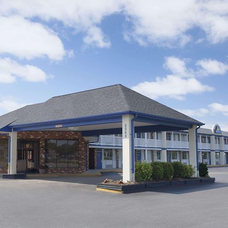 Days Inn By Wyndham Waynesboro Buitenkant foto